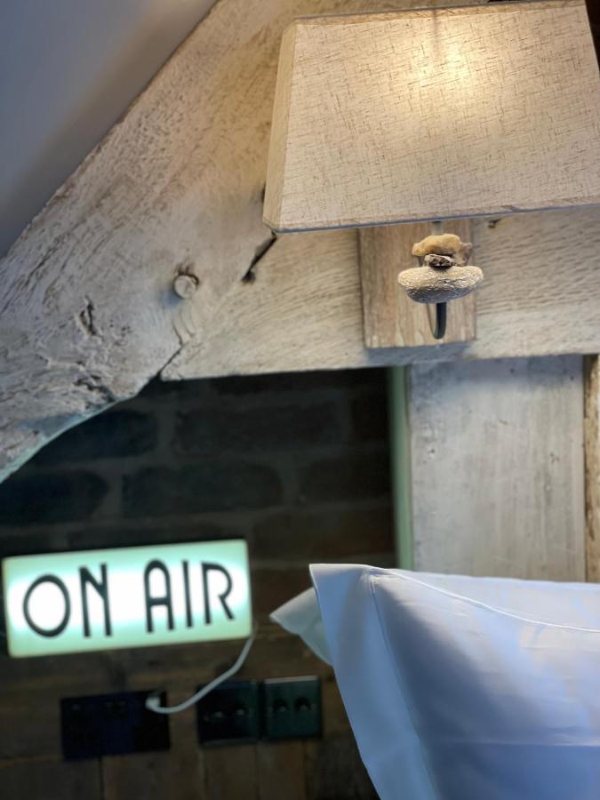 The Barth Room At Cheshire Boutique Barns 낸트위치 외부 사진