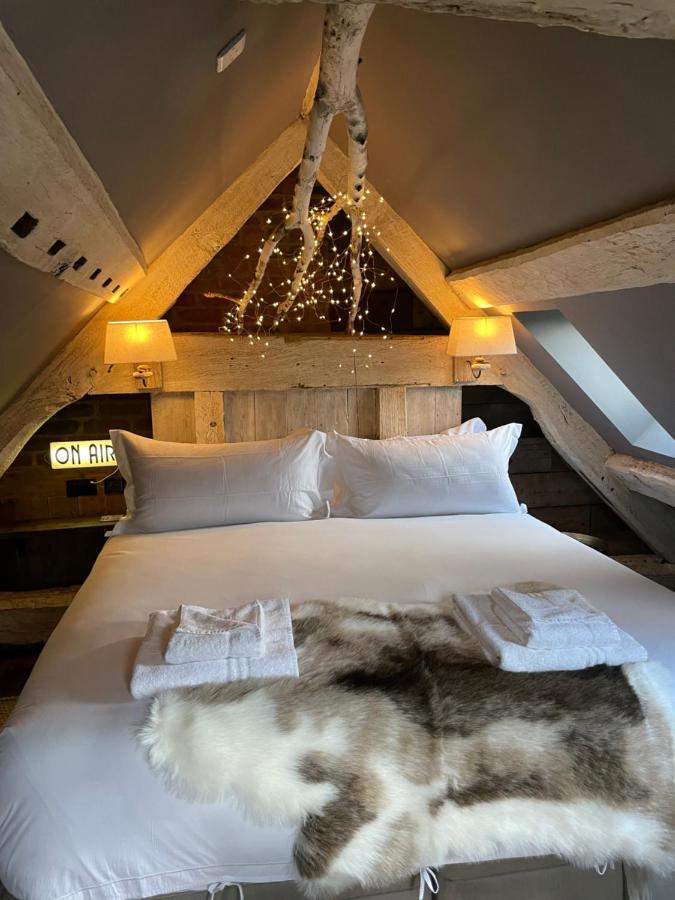 The Barth Room At Cheshire Boutique Barns 낸트위치 외부 사진
