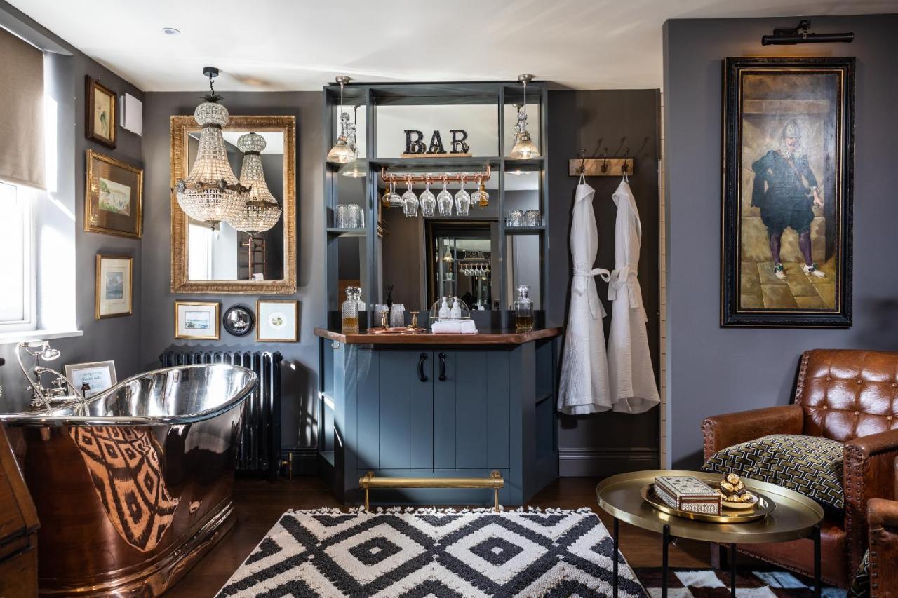 The Barth Room At Cheshire Boutique Barns 낸트위치 외부 사진