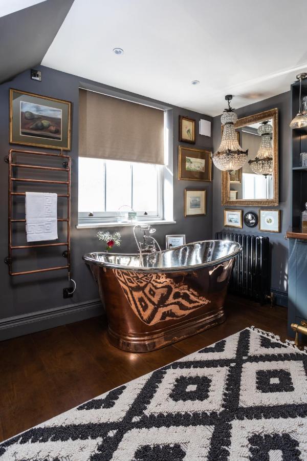 The Barth Room At Cheshire Boutique Barns 낸트위치 외부 사진