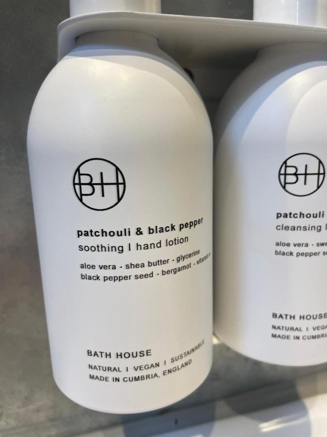 The Barth Room At Cheshire Boutique Barns 낸트위치 외부 사진
