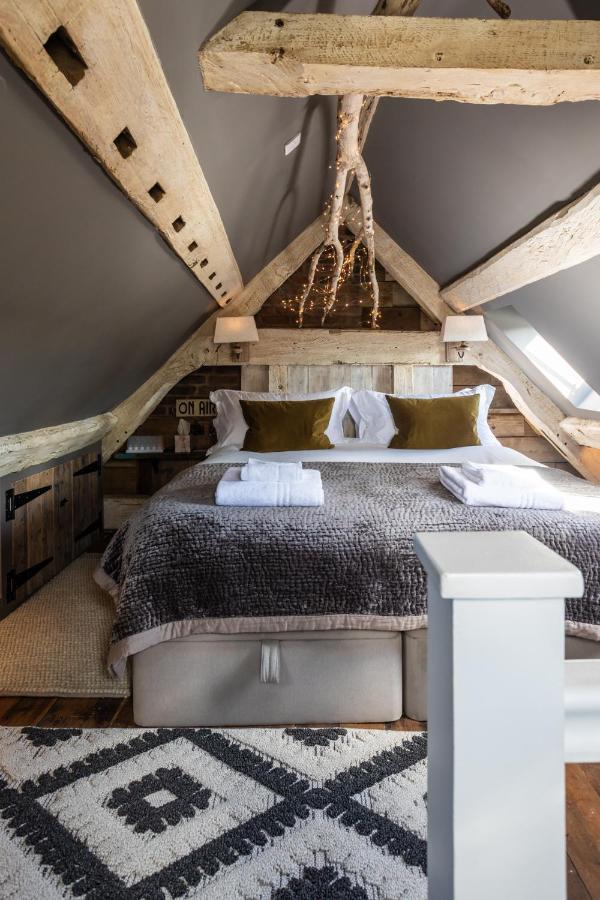 The Barth Room At Cheshire Boutique Barns 낸트위치 외부 사진