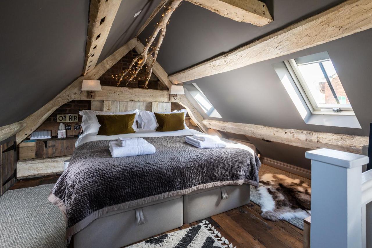 The Barth Room At Cheshire Boutique Barns 낸트위치 외부 사진